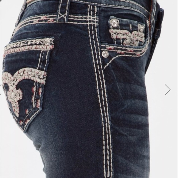 NWOT ROCK REVIVAL “URBAN RED” JEANS - Picture 7 of 11